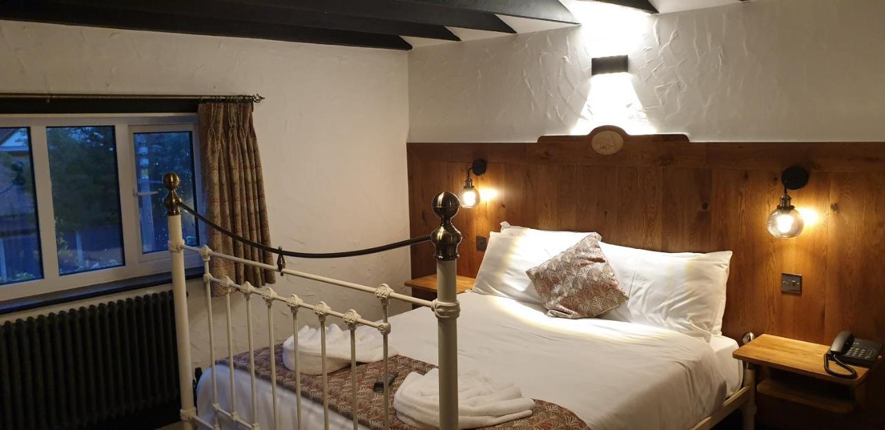 Hotel The Blue Boar Alcester Esterno foto