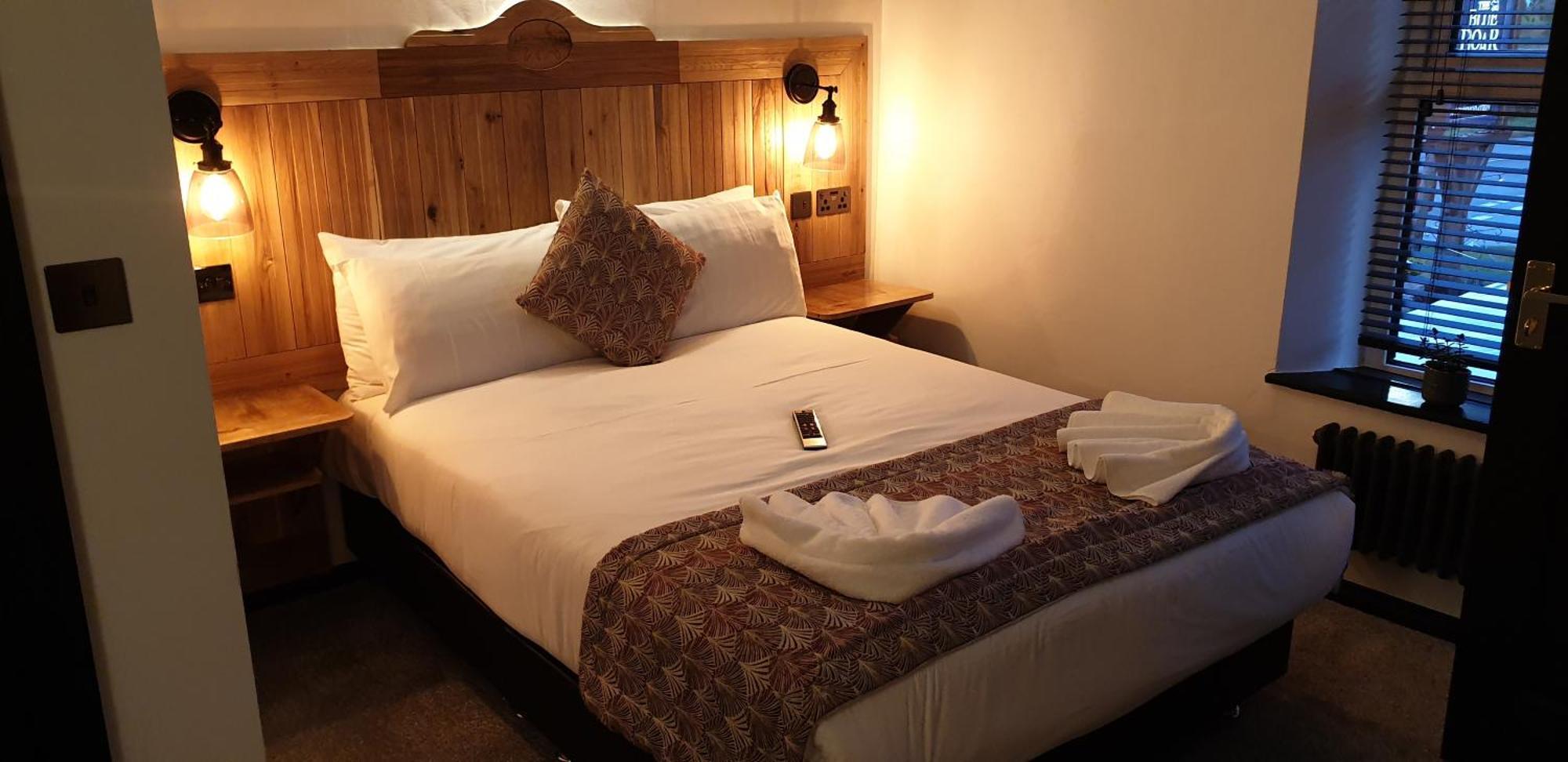 Hotel The Blue Boar Alcester Esterno foto